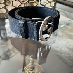 GUCCI GG Belt With Interlocking G Buckle!