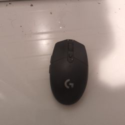 Logitech G305