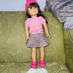 Truly Me American Girl Doll 18’ Doll With Original Clothing 