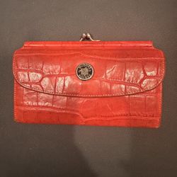 Dooney Bourke Wallet