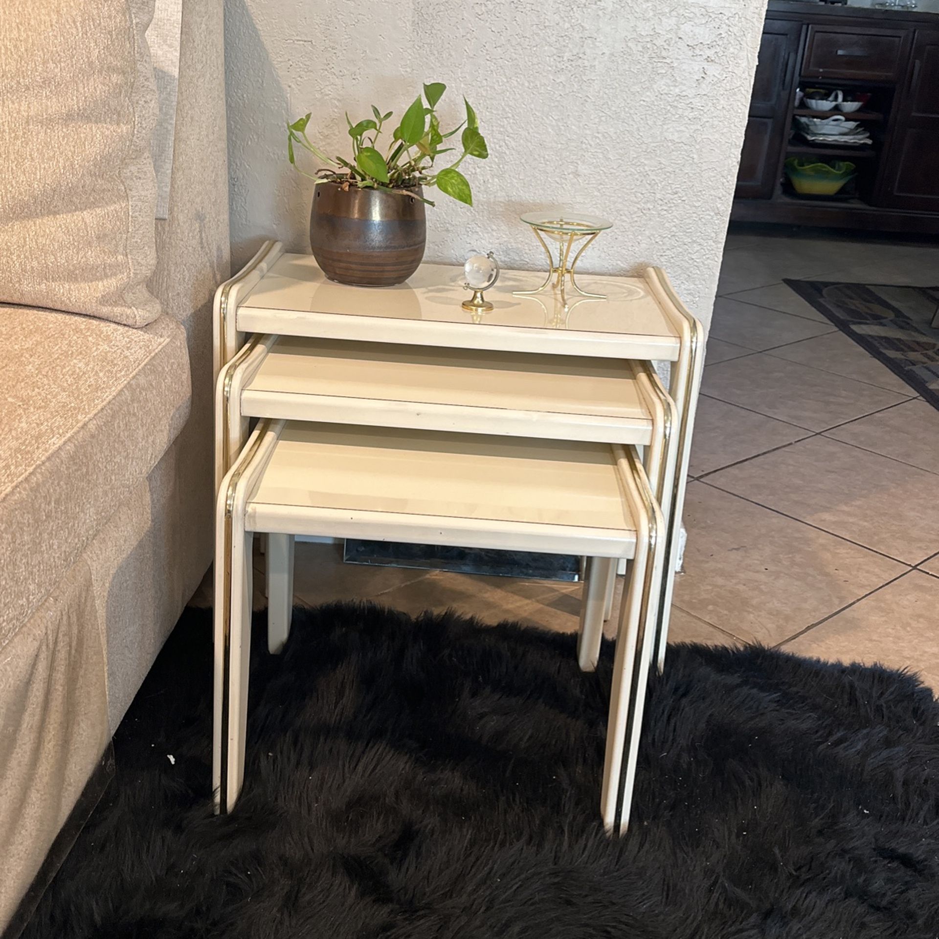 Nesting Tables