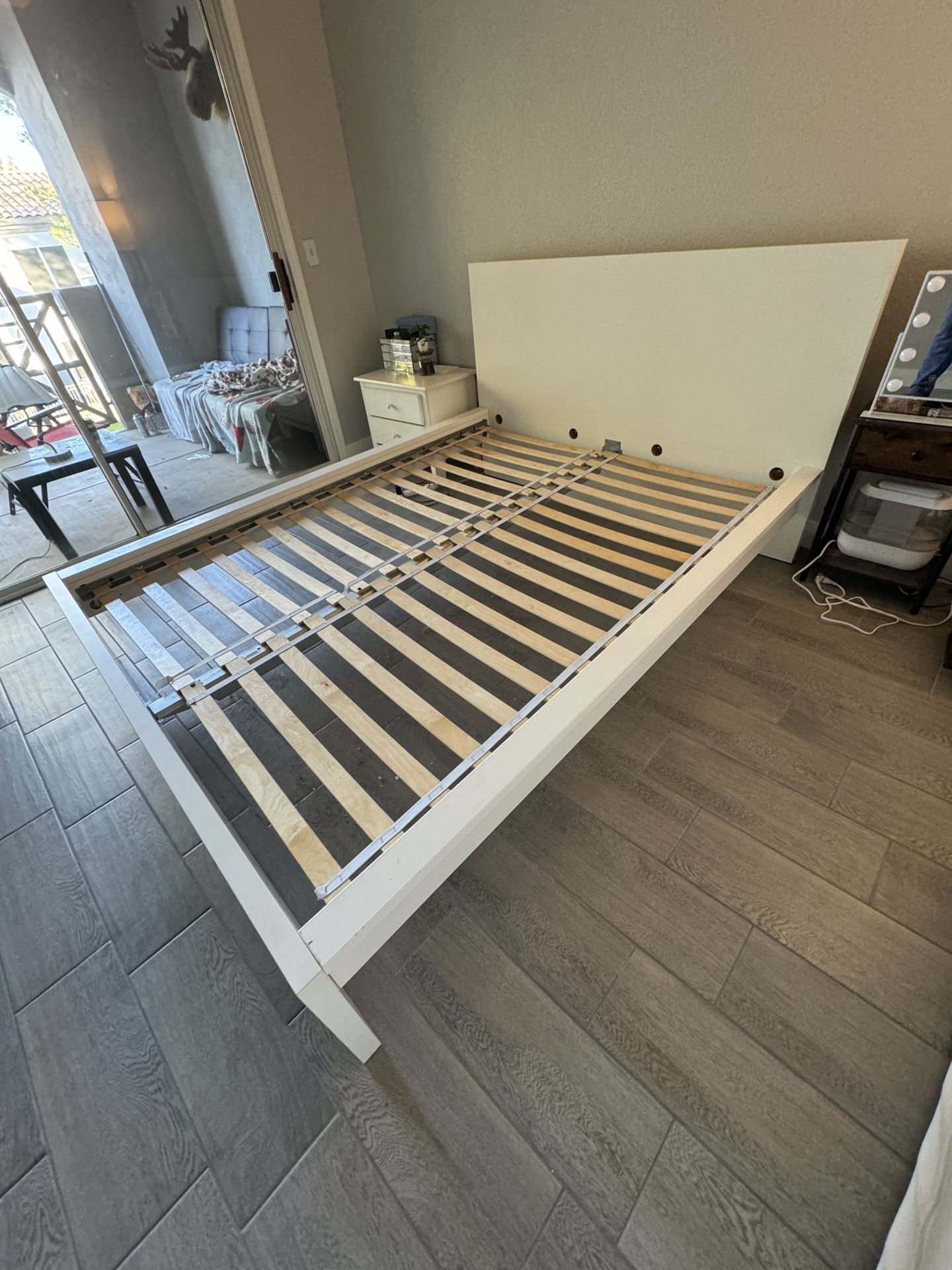 White Queen Size Bed Frame