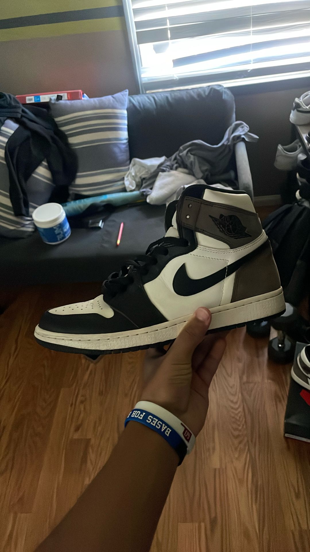 Jordan 1 High Mocha