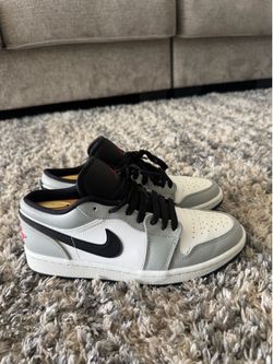 Jordan 1 Low Light Smoke Grey