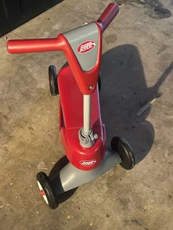 Radio Flyer Scoot 2 Scooter