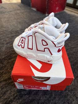 Toddler Nike Uptempo size 5c