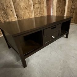 Brand New Assembled Canopy Coffee Table Mahogany - 408931