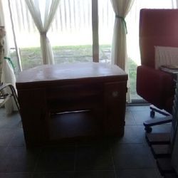 Small wooden TV Stand
