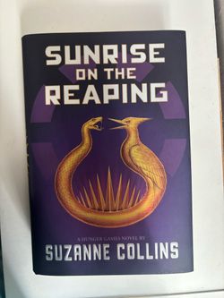 Sunrise On The Reaping by Suzanne Collins 