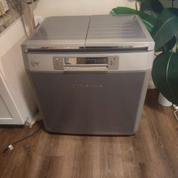 Dimchae kimchi refrigerator. 