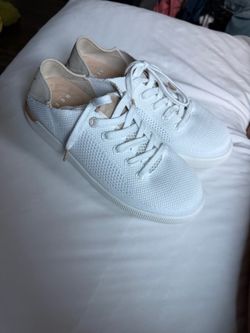 Woman Reef  White Knit Lace-Up Sneakers