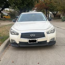 2015 Infiniti Q50