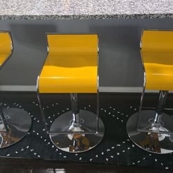 Set of 3 bar stools