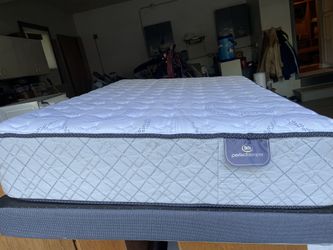 Serta Mattress Full Size For Sale