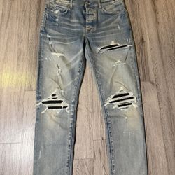 AMIRI MX1 Distressed Jeans – Light Wash