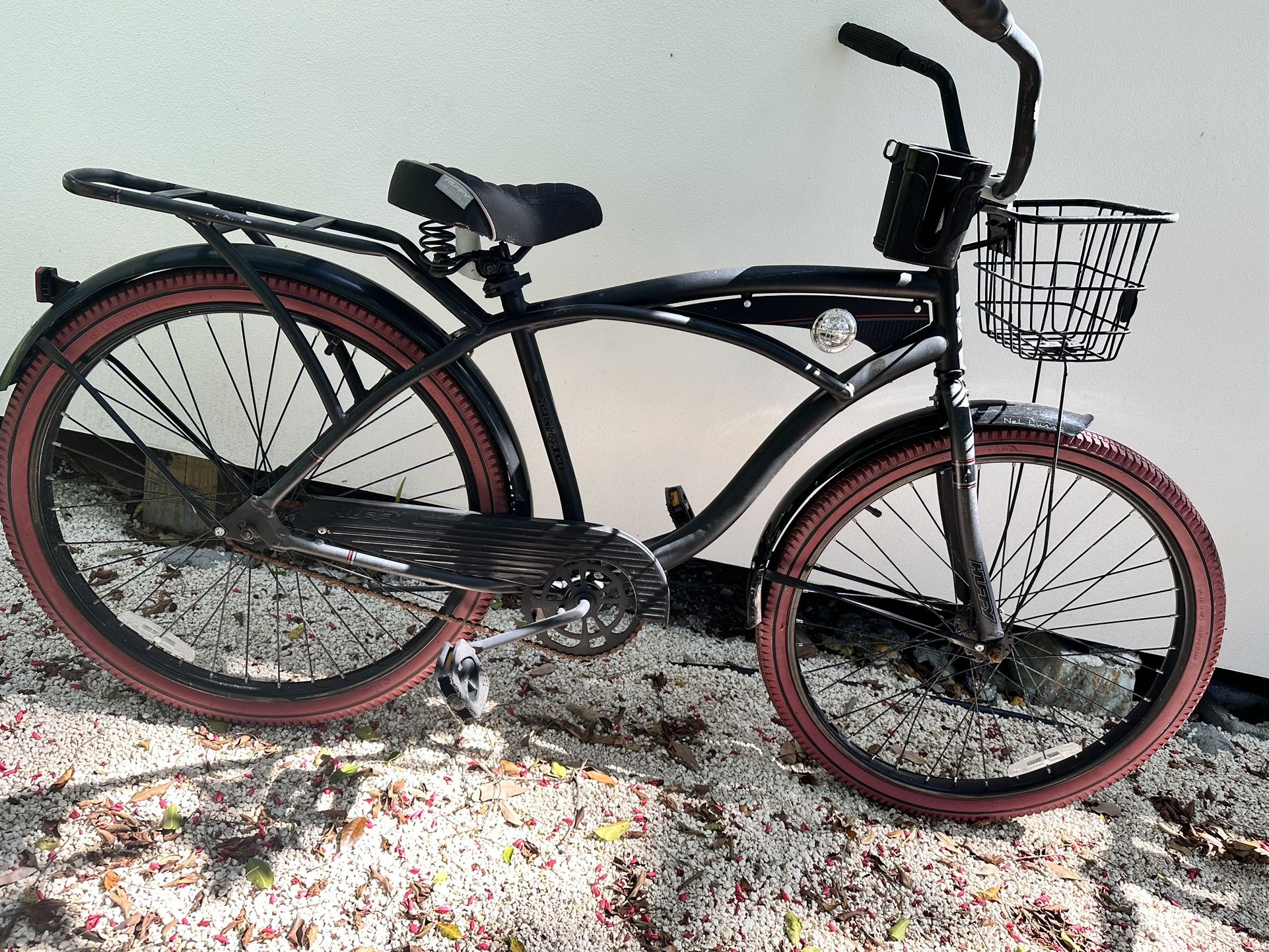 Huffy NEL Lusso Men s Cruiser Bike. Black 26 Inch for Sale in