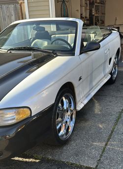 1994 Ford Mustang