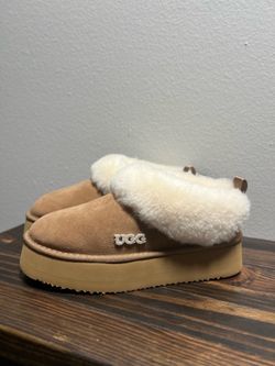 UGG