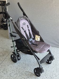 Chicco Lightweight Umbrella Stroller