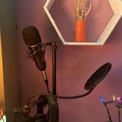Mic • Stand • Headphones • Set 
