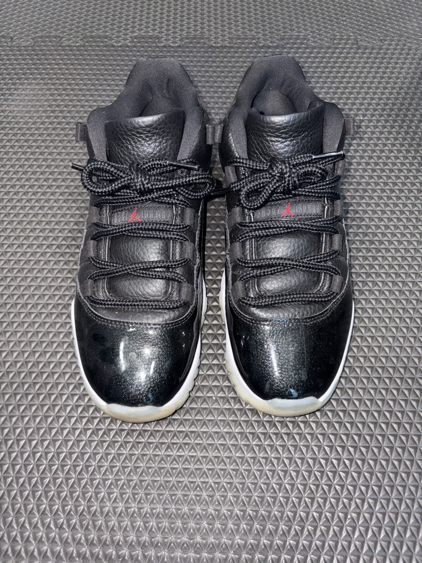 Jordan 11 LOW 72-10