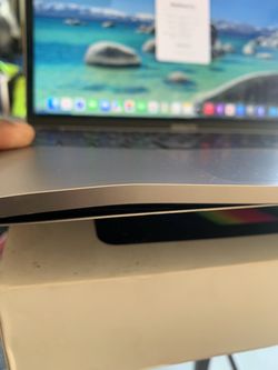 2020 MacBook Pro i5 Quad core 16gb Bent frame