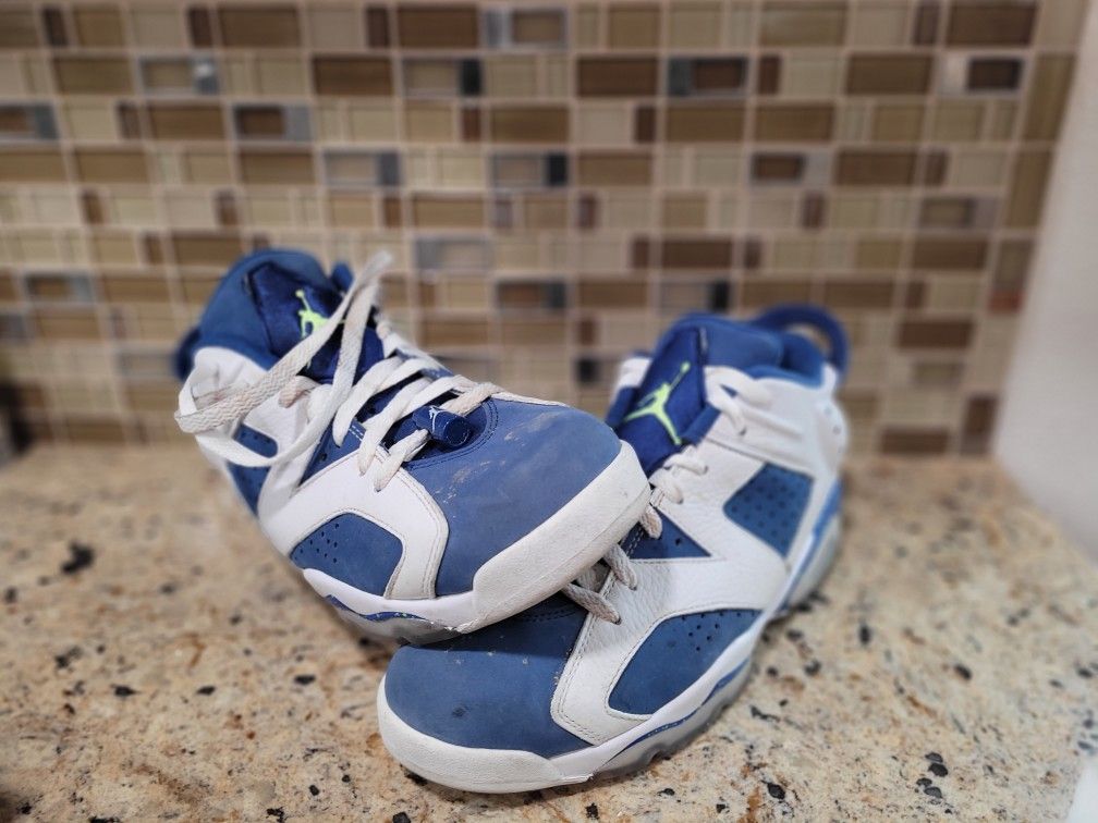 Nike,Air Jordan 6 Retro Low Sneaker