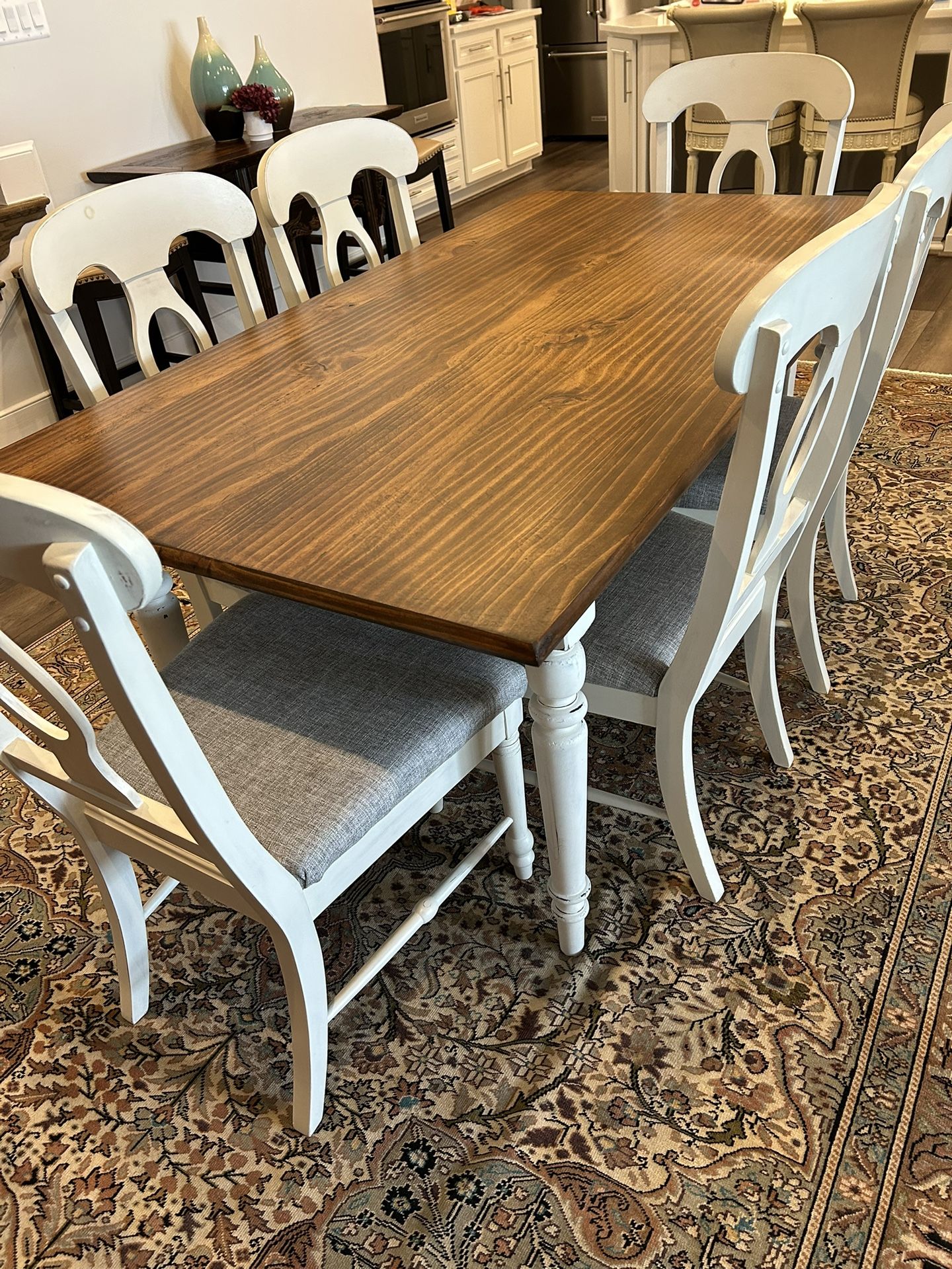 Farmhouse Table & 6 Chairs