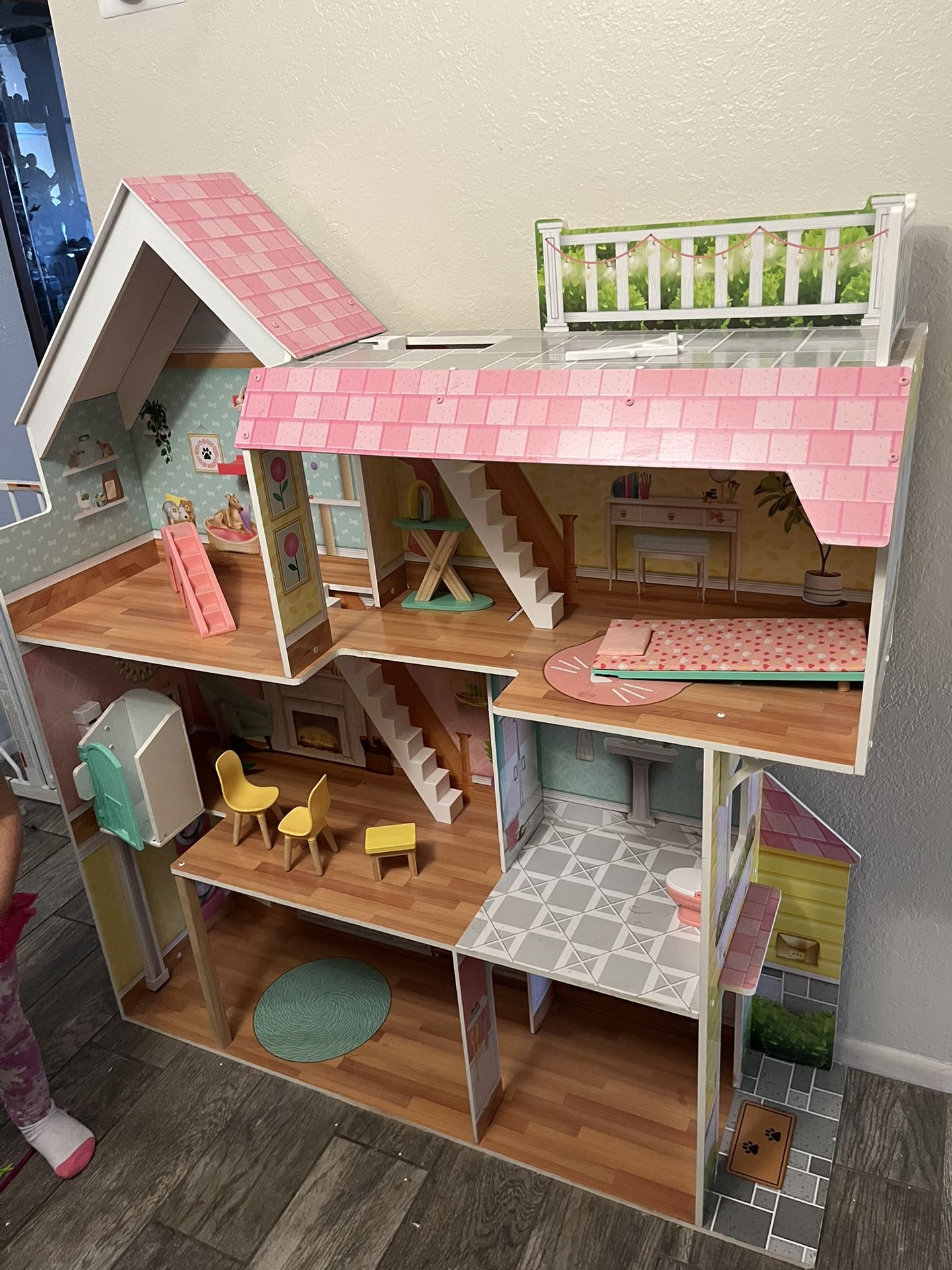 Kids Kraft Doll House