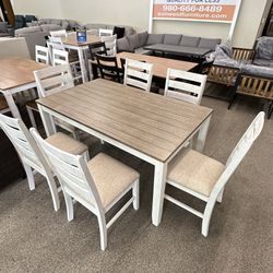 Ashley 6 Chairs Dining Set