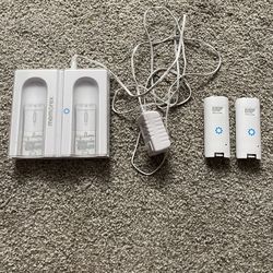 Memorex Wii Remote Controller Dual Backup Charger + Original Adapter 
