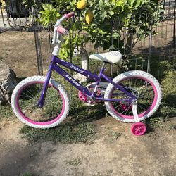 GIRLS BIKE