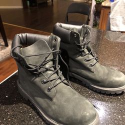 Timberland Boots Size 6 1/2 Black Gently Used