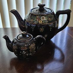 Teapots- Ceramic Brown Teapots With Painted Flowers & Gold Accent Japan 