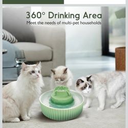 Ceramic Cat Water Fountain, 2.1L/71oz Cat Fountain with 3 Carbon Filters and 2 Water Pumps, Cupcake Pet Water Fountain for Cats and Dogs (Green)