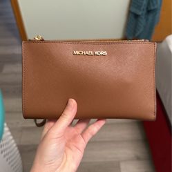 MK’s Handbag