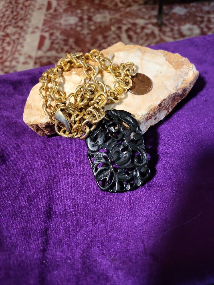 Gorgeous Black Resin Oriental Styled Pendant
