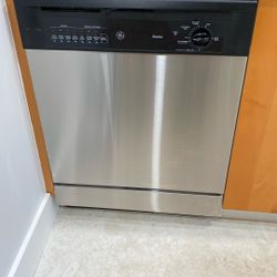 $75.00 GE Nautilus dishwasher 