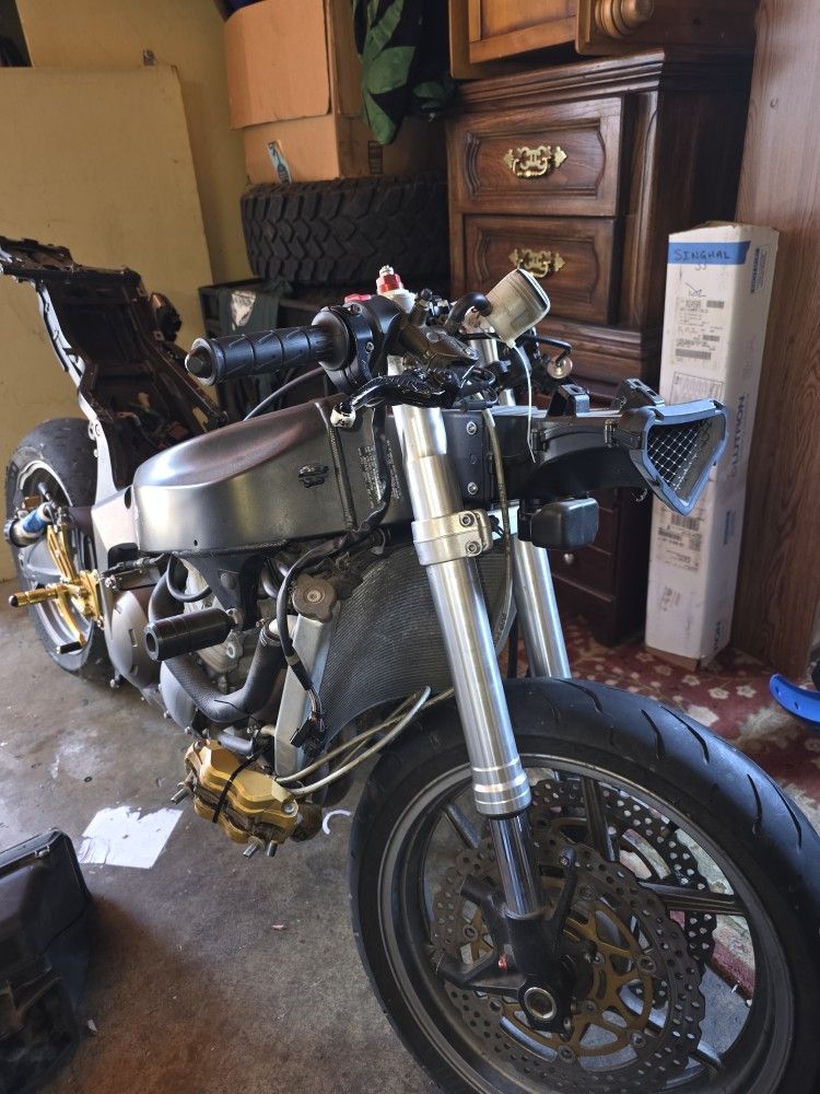2005 And 2006 Kawasaki Ninja Zx6r Part Out!