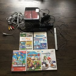 Nintendo Wii Model RVL101 With 5 Games, Devices, Cable, Bar Power Bundle