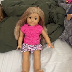 American Girl Doll Of The Year 2014 Isabelle W/ Pink Extensions