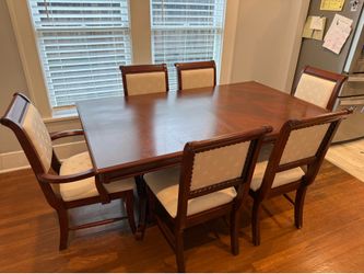 Dining table 8 chairs