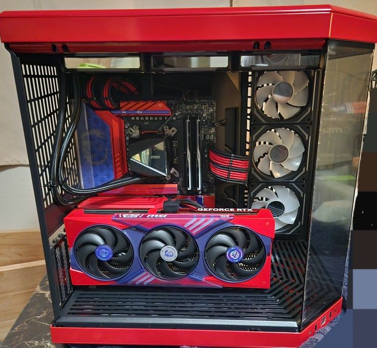 Themed Red/Black Gaming PC | RTX 5070ti | Ryzen AM5