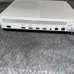 Xbox One S