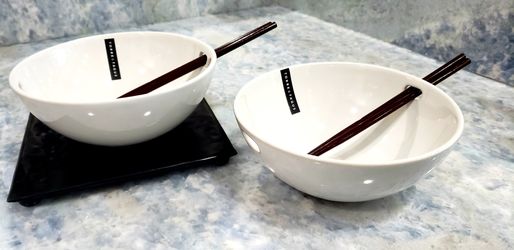 Torre & Tagus Noodle bowls set of 2