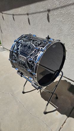 Tambora Herch 24x22 Seminueva