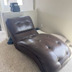Lounge Chair