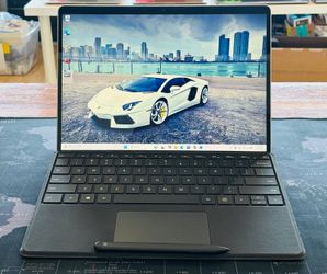 Microsoft Surface Pro 9 SQ3 3.0Ghz 16GB 256GB QualCom Adreno Gen 3 Graphics