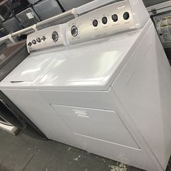 Whirlpool Washer And Dryer Set. 1 year Warranty 
