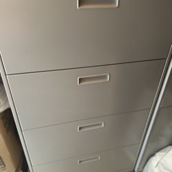Hon 4 Drawers File Cabinet 